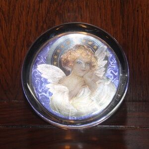 Enesco Via Vermont Glass Angel or Cherub Paperweight Vintage 1993